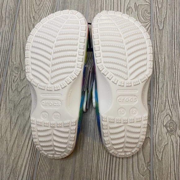 Crocs Classic Clogs Spray Dye Neon Rainbow Men’s 10 Women’s 12 NWT - Picture 9 of 10